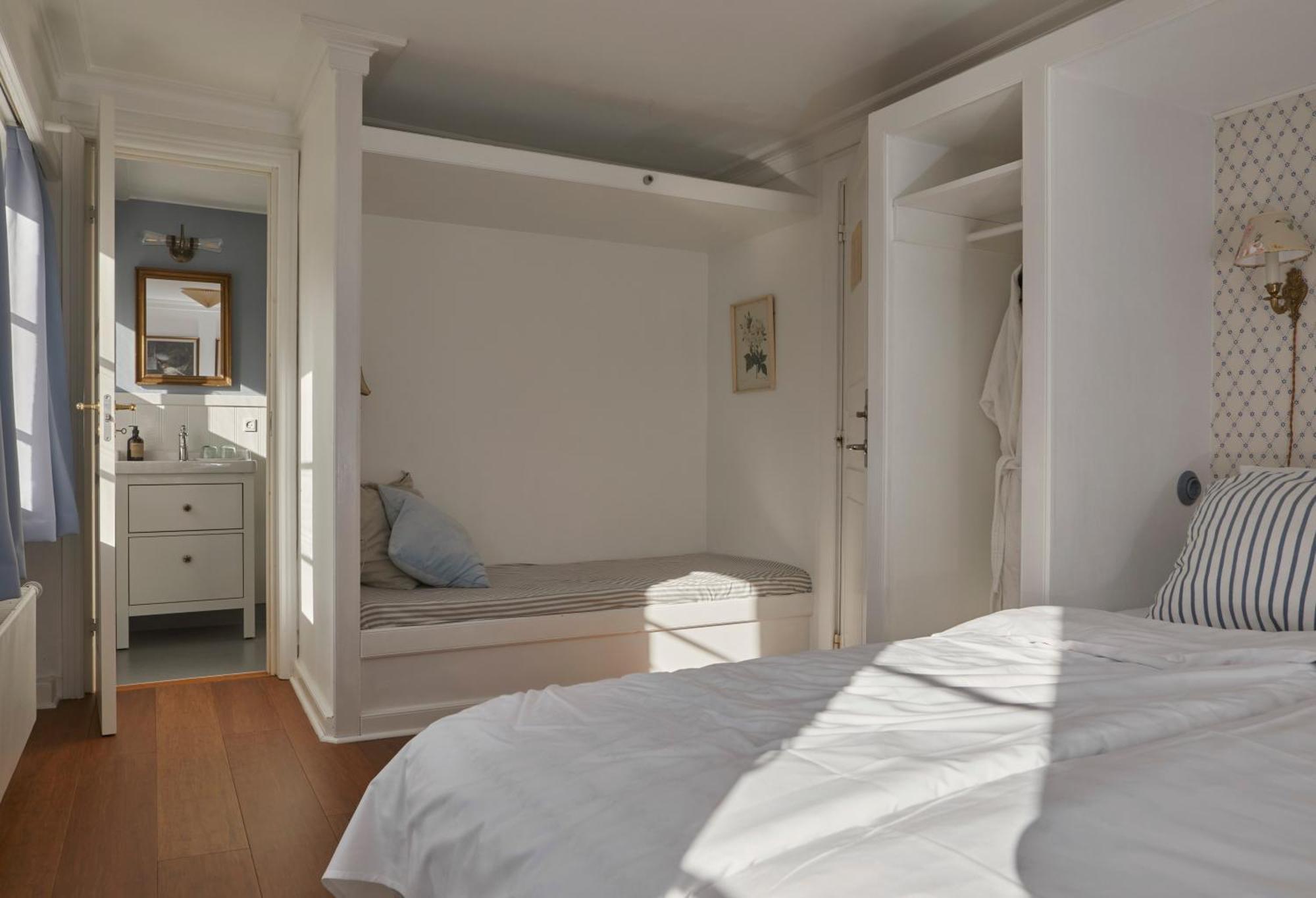 Arnfeldt Hotel Ærøskøbing Екстериор снимка